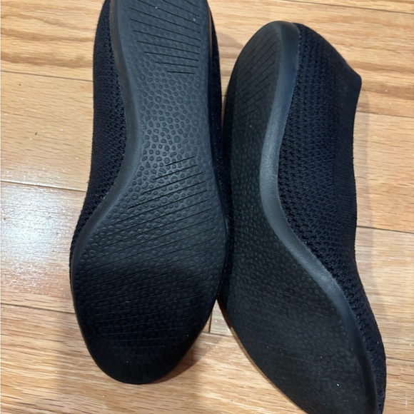 Allbirds Women's Tree Breezer Black Flats - Picture 2 of 4